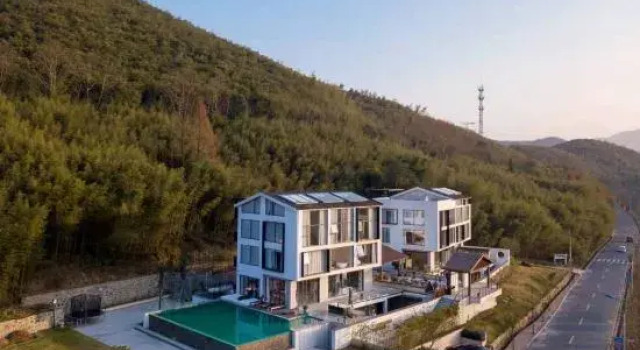 Кровать в общем номере с 6 комнатами Moganshan Puyu near mountain Hot Spring resort
