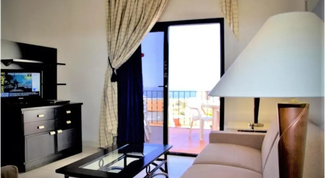 Апартаменты с 2 комнатами Ona Beverly Hills Heights