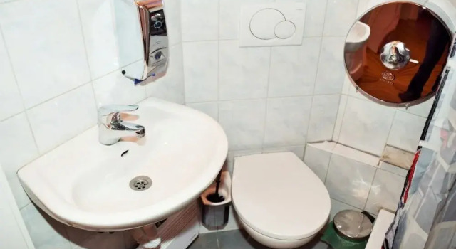 AB Apartment 24