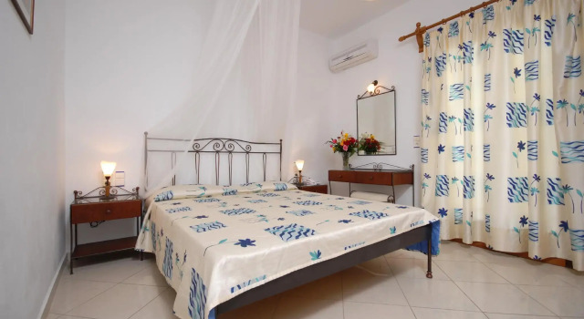 Апартаменты с 2 комнатами Birikos Hotel & Suites