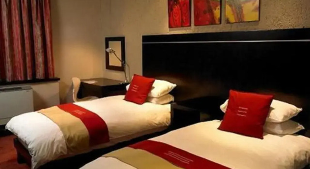 Peermont Metcourt Inn at The Grand Palm Resort
