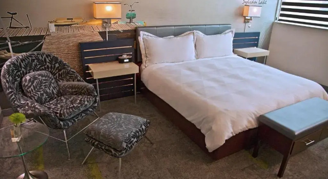 Номер Standard с видом на город The Rushmore Hotel & Suites; BW Premier Collection