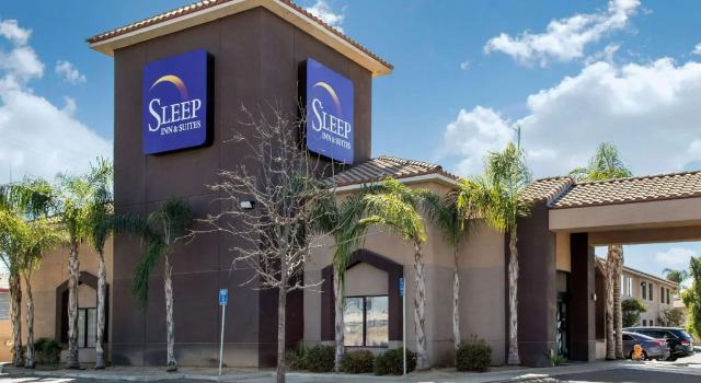 Номер Standard Sleep Inn & Suites Bakersfield North