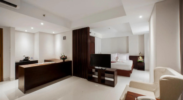 Полулюкс Signature Hotel Bali