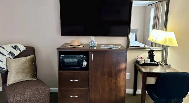 Четырёхместный номер Standard Blowing Rock Inn