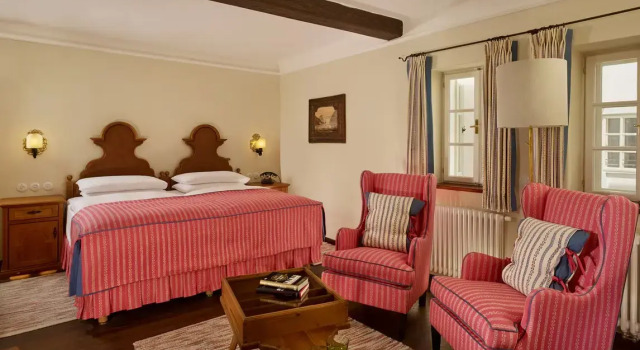 Номер Classic Hotel Goldener Hirsch, A Luxury Collection Hotel, Salzburg