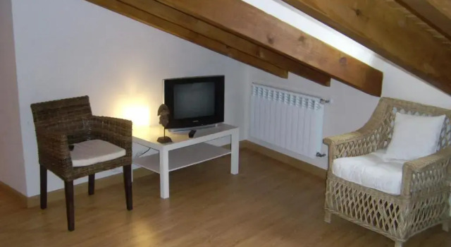 Apartamentos El Cordial De Fausto, Prenota Appartamento Hotel a Asturie con parcheggio, Parcheggio