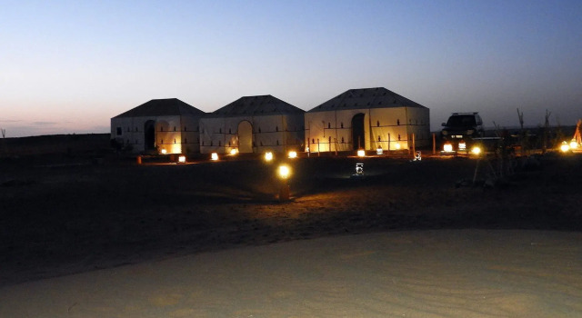 Sahara Dream Camp, Rezervovat Hotel Hotely v Meknes-Tafilalet s parkováním, Parkování