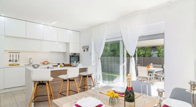 Villa Virtus (NVG360), Rezervovat Vila Chaty v Dajla, Chalupa