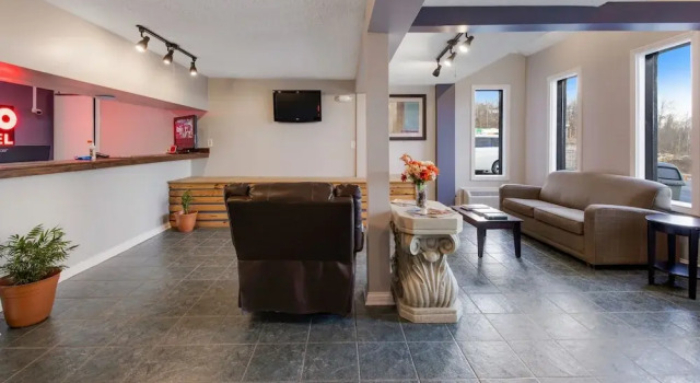 Budget Inn Express, Prenota Hotel Mount Vernon Kentucky