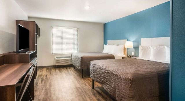 Четырёхместный номер Standard WoodSpring Suites Atlanta Newnan