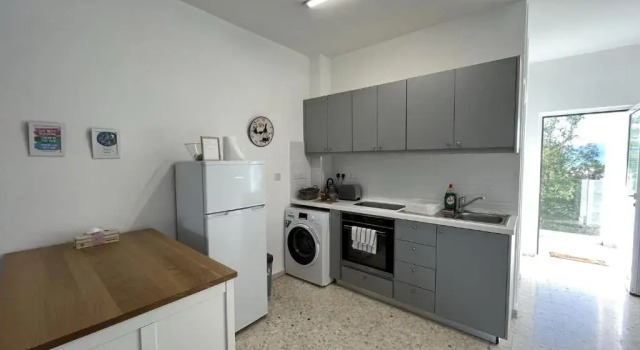 White House studio with sea view and parking, Rezerwuj Hotel Polis Chrysochous Pafos