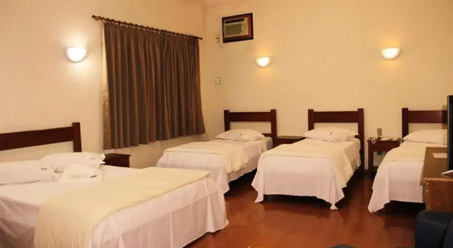 Hotel São Lucas, Забронировать Отель Алфенас Минас-Жерайс