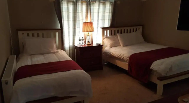Bounty Bar, Prenota Hotel Trim Contea di Meath