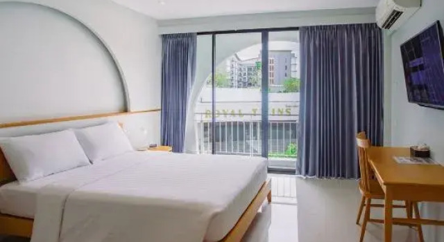 Номер Superior с балконом Go2bed Pattaya Hotel