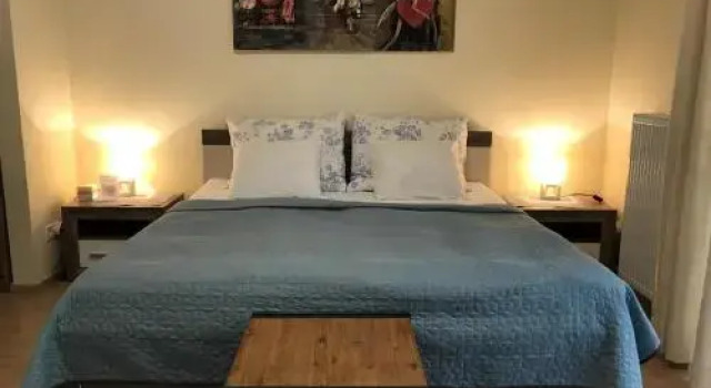 ML Suites 2, Забронировать Отель Отели Мареанске-Лазне с парковкой, рядом с Colonnade by the Singing Fountain, Парковка