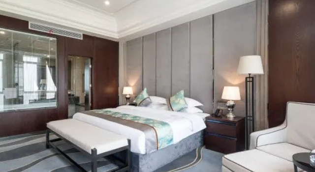 Люкс Deluxe Huanyue Wansheng International Hotel