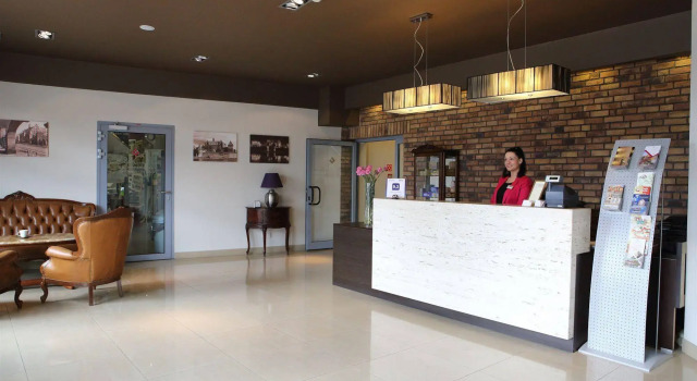 Hotel Centrum Malbork, Varaa Hotelli Malbork Pommeri