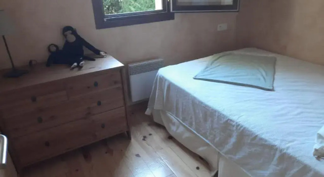 Daire Apartamento con jardín Err