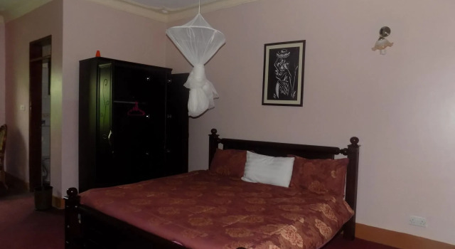 Peniel Beach Hotel, Đặt Khách sạn Khách sạn ở Entebbe có hồ bơi, Hồ bơi