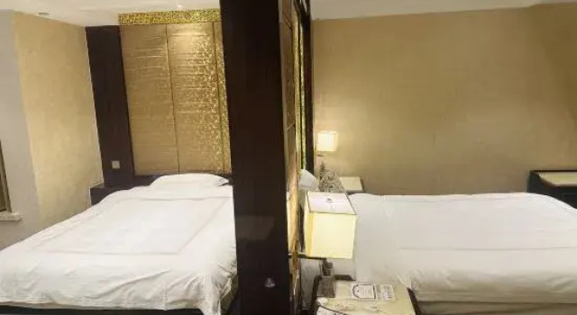 Двухместный люкс Business Keyiju Wula Culture Theme Hotel