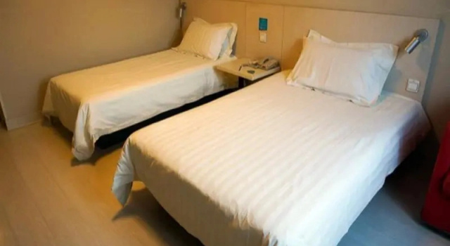 Номер Standard c 1 комнатой Jinjiang Inn Beijing Pingguoyuan