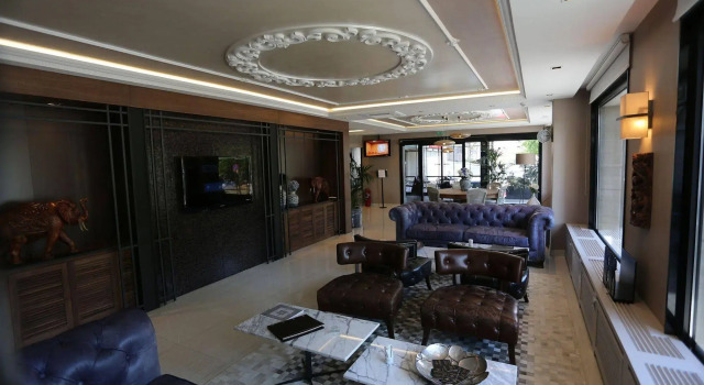 K Suites Hotel