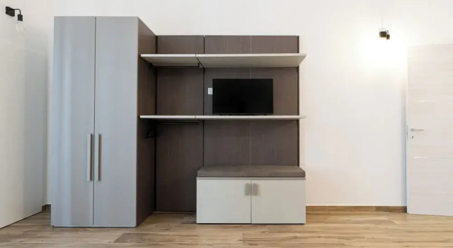 Nicolaus 204 - Brown & Grey Rooms by Wonderful Italy, Забронировать Отель Бари Bari Province, рядом с Малый театр