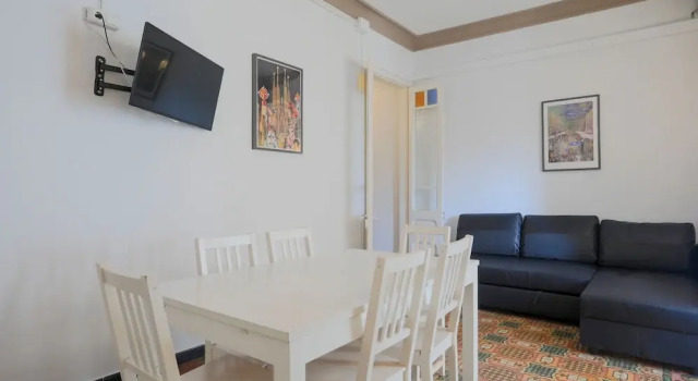 Bbarcelona Sagrada Familia Garden Apartment