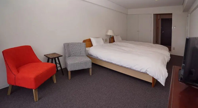 Tobi Hostel and Apartments, Buchen Sie Ferienwohnung Shima 