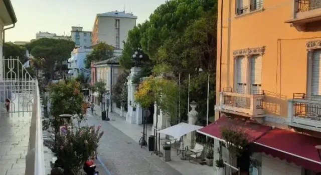 Апартаменты Appartamento ATMOSPHERE in centro a Riccione