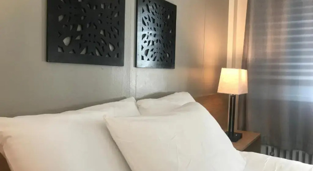 Двухместный номер Petite Touchstone Hotel - City Center
