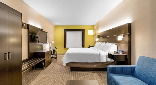 Люкс c 1 комнатой Holiday Inn Express Hotel & Suites Kilgore by IHG