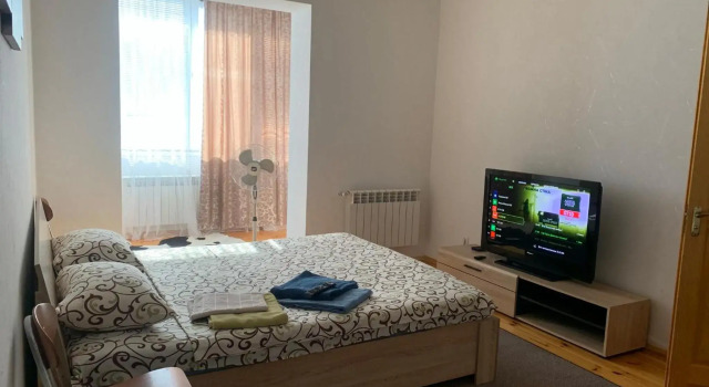 Квартира в центрі в новобудові Набережний квартал, Prenota Appartamento Rivne Rivne