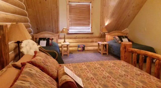 Номер Standard с балконом Teton Hostel HideAway