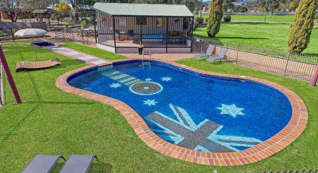 Трёхместный номер Standard Econo Lodge Savannah Park Tamworth