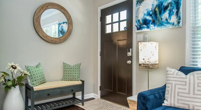 Single-family Home With Spacious Backyard