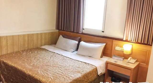 Standard Doppel Zimmer Lo Fo Hotel