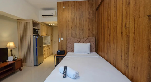 Cozy And Strategic Studio At Springlake Summarecon Apartment