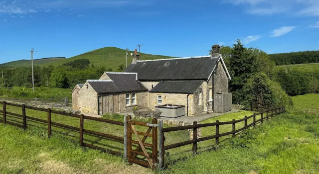 Cottage Netherraw