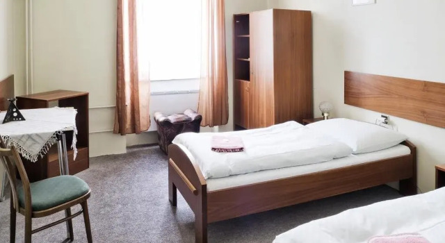 Hotel Beseda, Rezerwuj Hotel Kraliky Kraj pardubicki