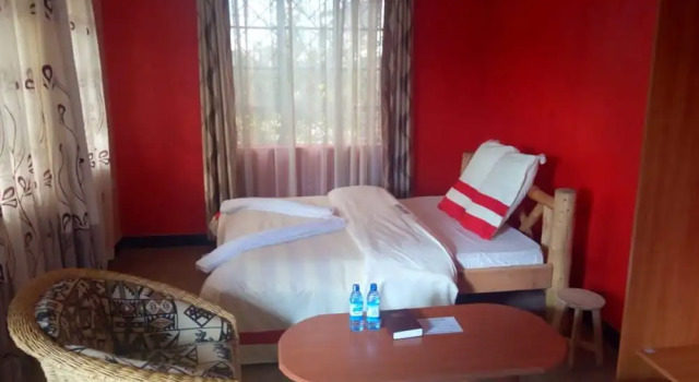 Buens Lugar Hotel, Đặt Khách sạn Khách sạn ở Laikipia có chỗ đỗ xe, Bãi đậu xe