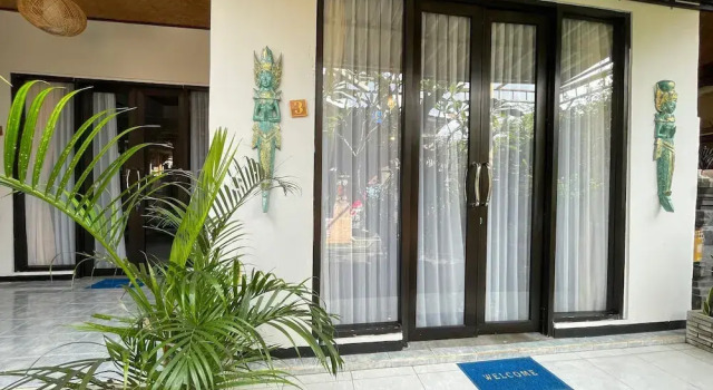 Griya Buda Guest house, Boek Pension Goedkope hotels in Bali