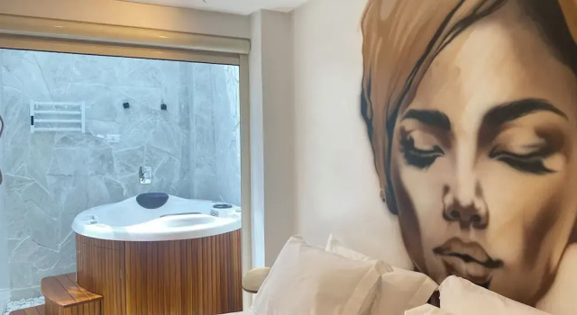 Люкс Deluxe Цокольный этаж Up Hotel Boutique