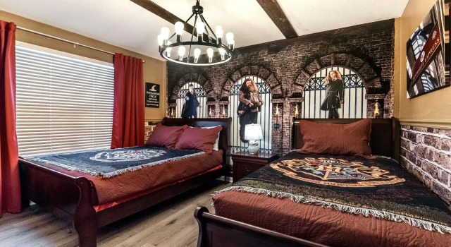Modern 7BR Villa w Pool greenview close to Disney, Забронировать Вилла Селебрейшн Орландо, рядом с Mystic Dunes Golf Club
