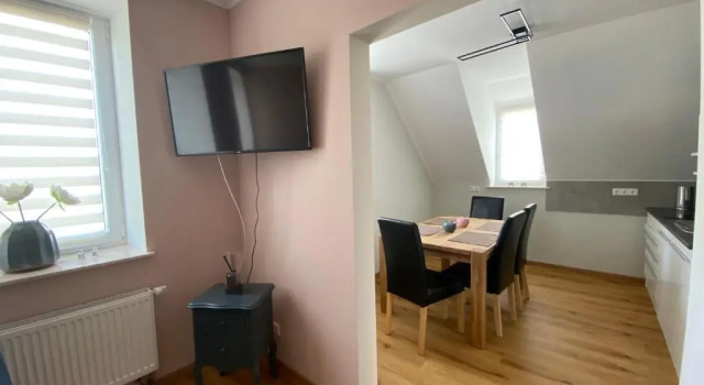 Schöne drei Raumwohnung. Hell,stilvoll, gemütlich., Забронировать Отель  