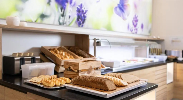 Maria Theresien Hof Loipersdorf, Book Hotel Hoteller i Burgenland med parkering, Parkering