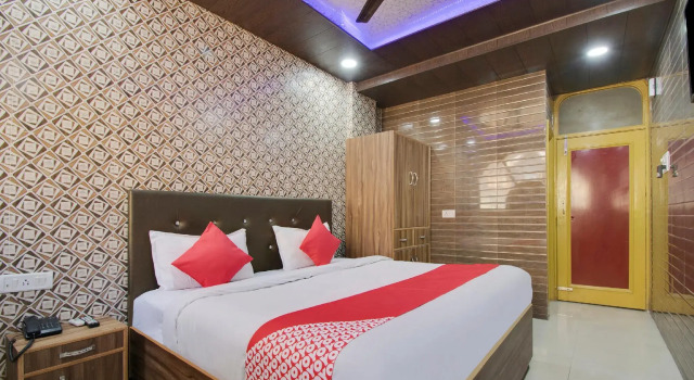 OYO Flagship 23665 Hotel Ajay, Забронировать Отель Отели Джамму 3 звезды, 3*