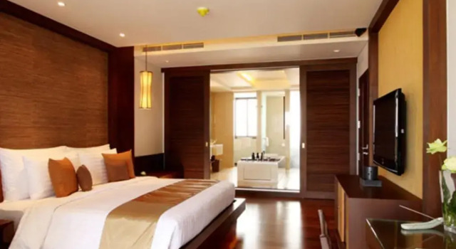 Люкс с бассейном с 2 комнатами с видом на море Отель Mövenpick Phuket Bangtao