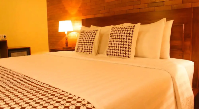 Anang Bed & Breakfast Syariah by Ndalem Beong